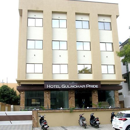 Hotel Gulmohar Pride Ahmednagar Luaran gambar