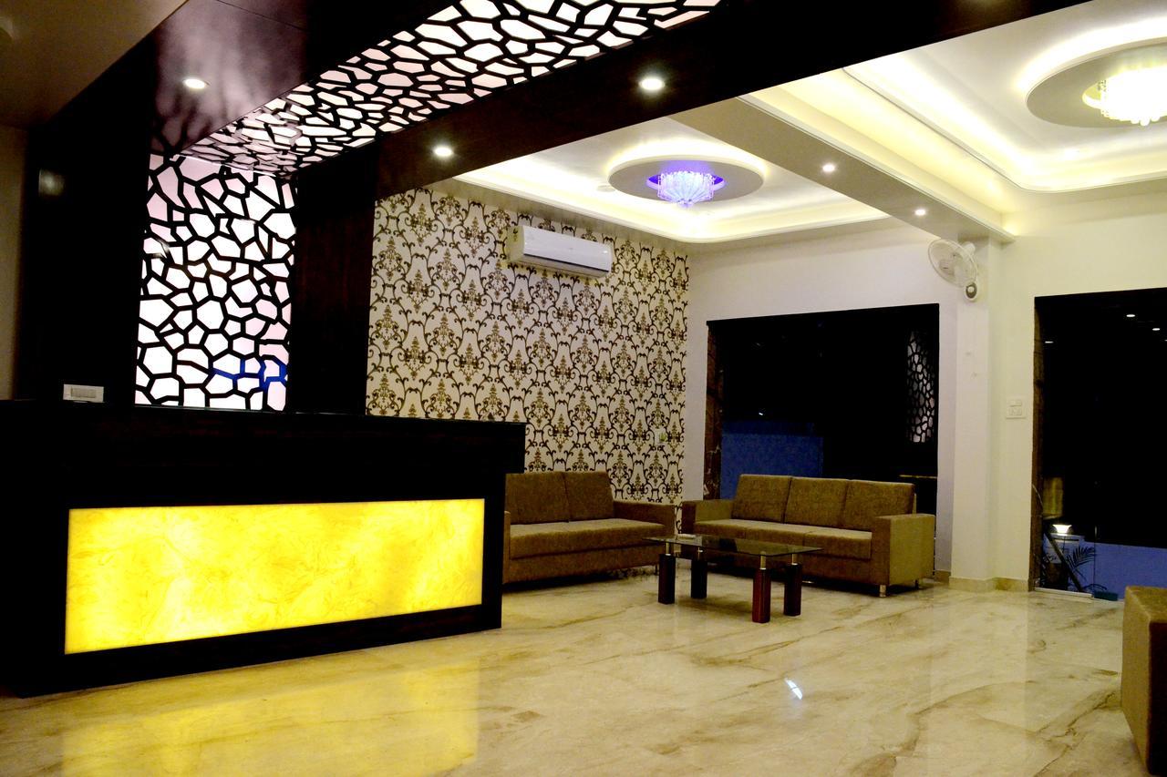 Hotel Gulmohar Pride Ahmednagar Luaran gambar