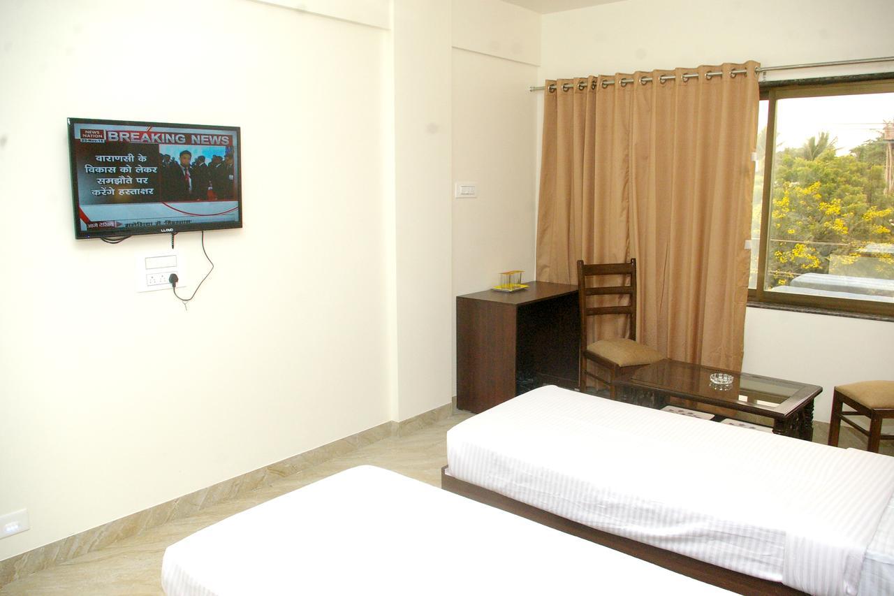 Hotel Gulmohar Pride Ahmednagar Luaran gambar