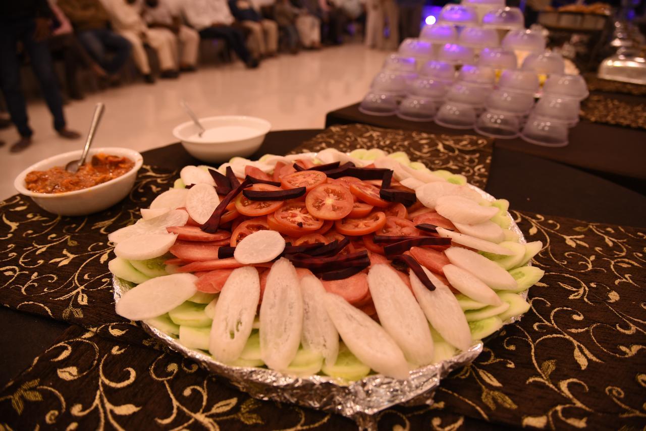 Hotel Gulmohar Pride Ahmednagar Luaran gambar
